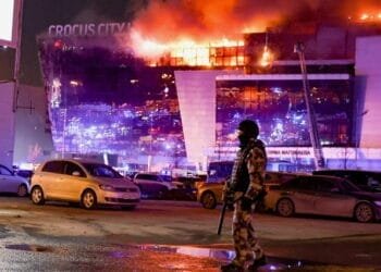 Attentat terroriste à Moscou : Bilan d'au moins 115 morts